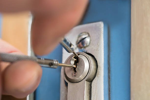 Locksmith